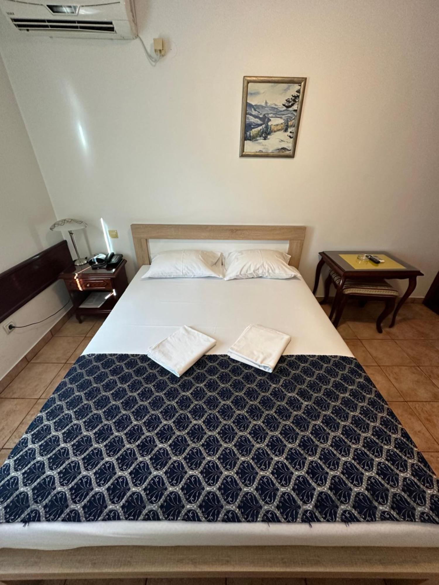 Beatrix Lux Hotel Budua Esterno foto